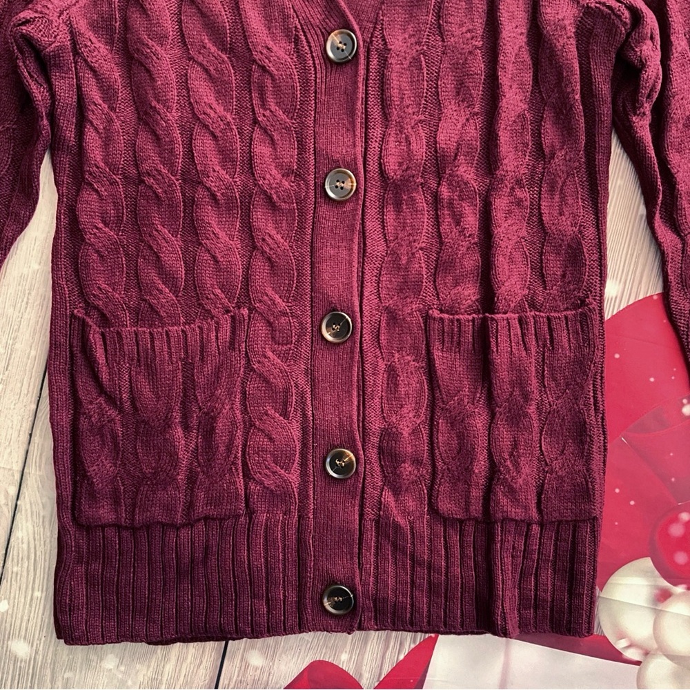 NWT Grecerelle Cableknit Buttonfront Sweater Long Sleeves Pockets - Picture 11 of 13